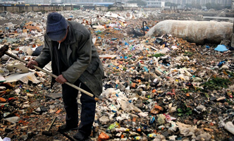 China Admits Pollution-Linked 'Cancer Villages'